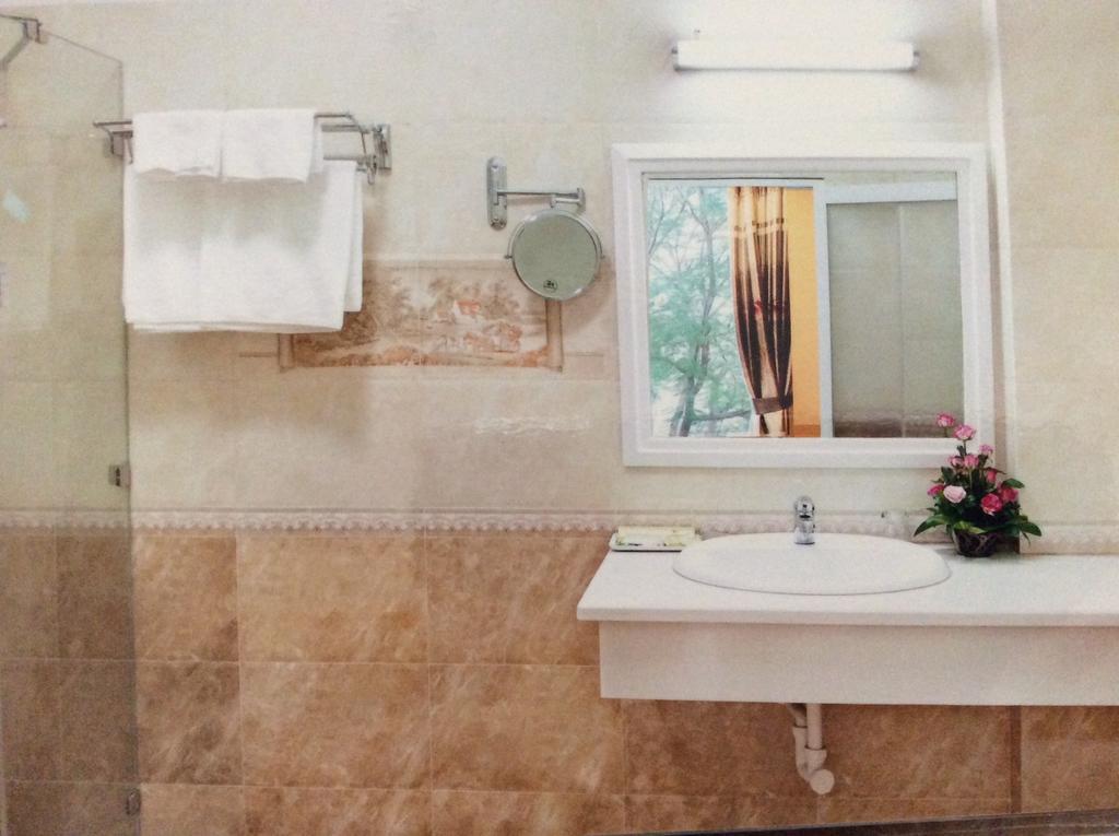 Tuan Linh Hotel Hai Phong Room photo
